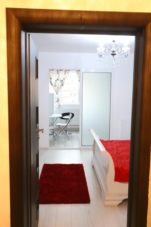 Jazz Studio Galati  Luaran gambar